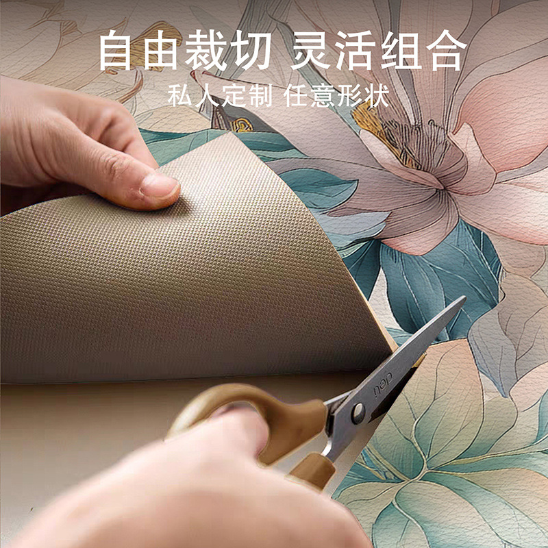 Forest leather kitchen floor mat, anti-slip, oil-proof, erasable and no-wash PVC floor mat, long strip floral floor mat details Picture
