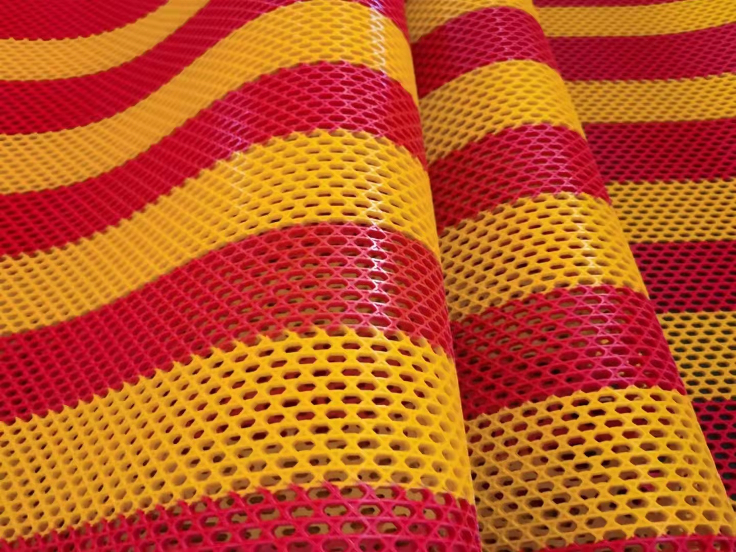 Hongri Carpet anti-slip mat, Waterproof mat, perforated floor mat, pvc roll series Application Scenario