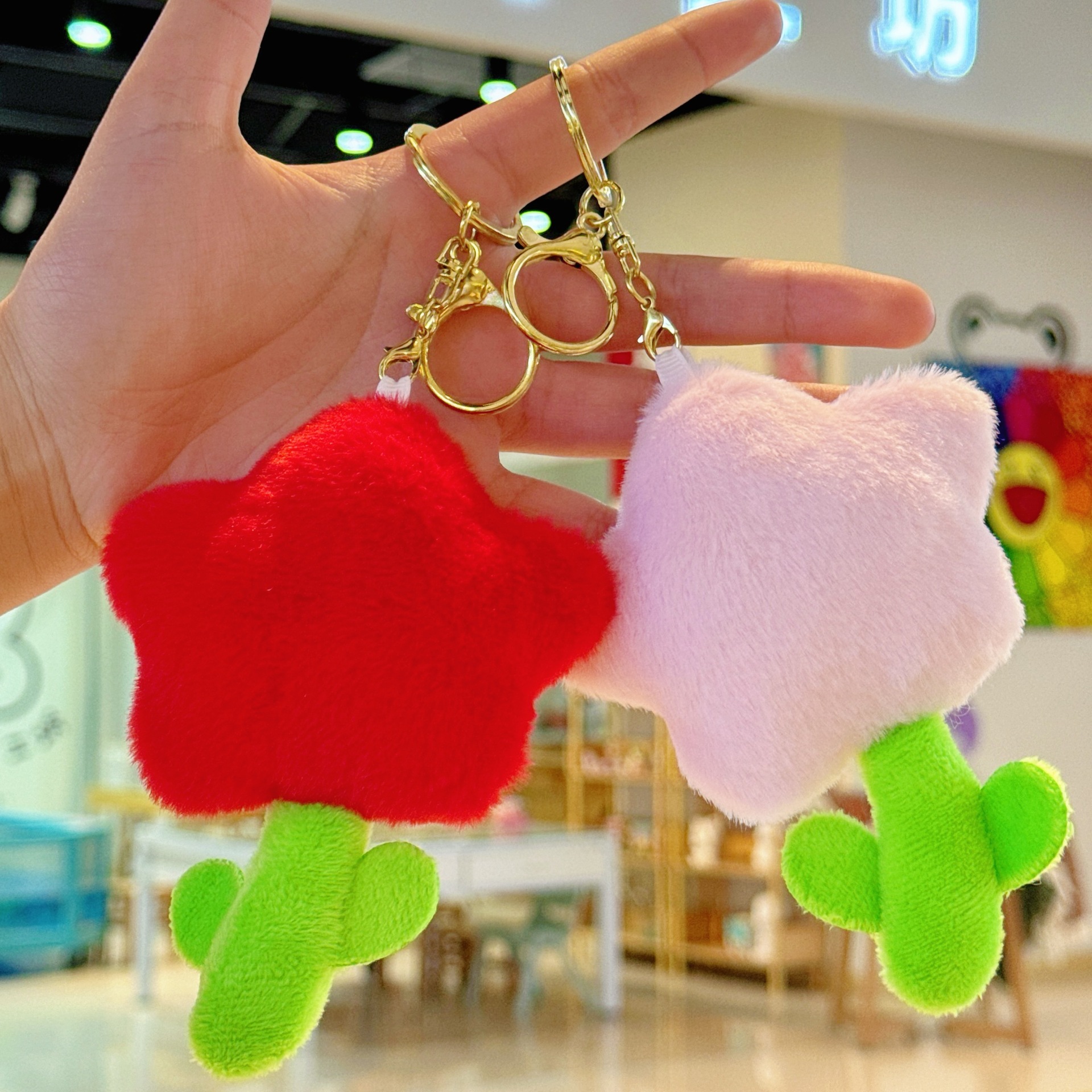Wholesale of creative, cute and adorable flower pendants, plush toys, figurines, bags, pendants, dolls, keychains, bouquets and dolls pic 6