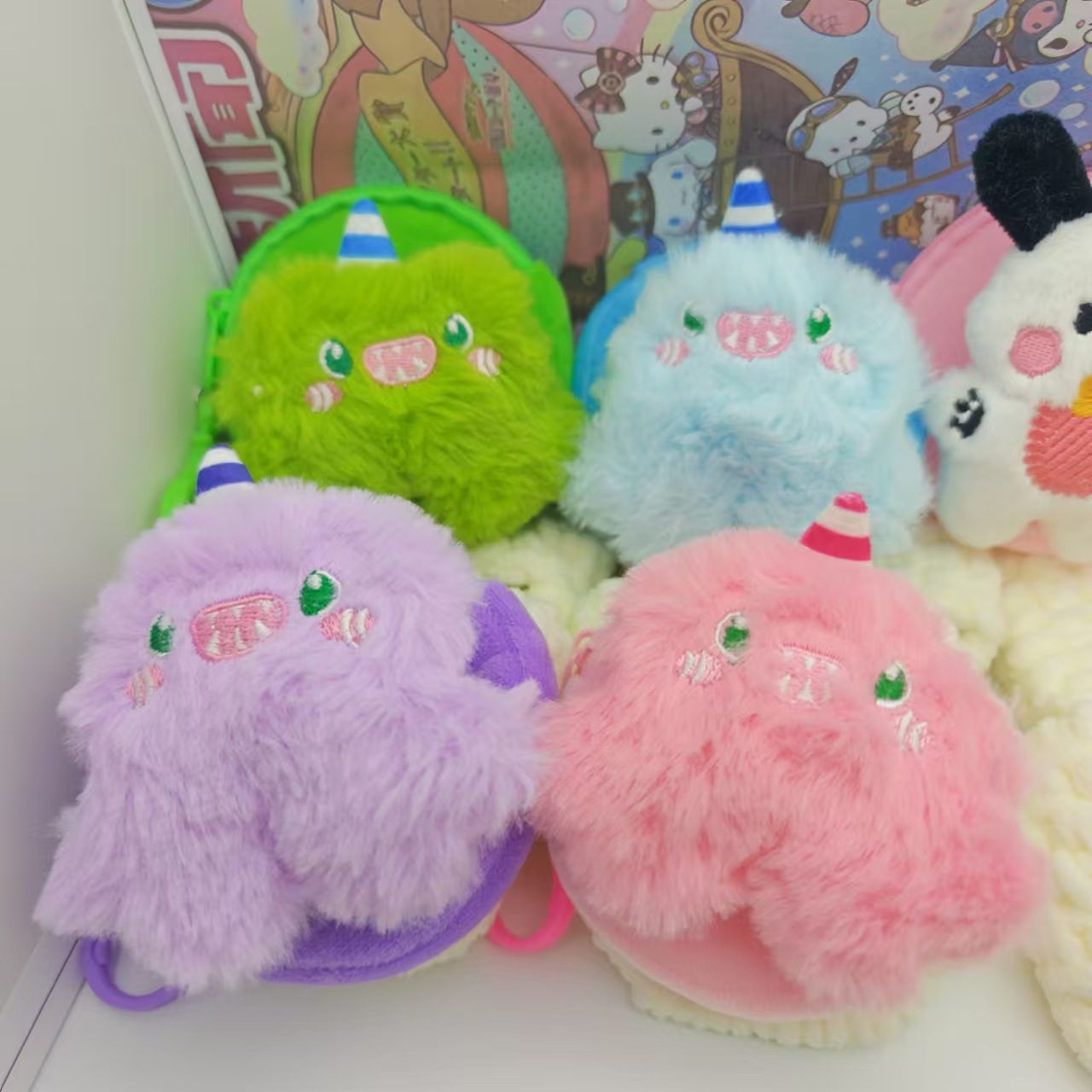 Customized cute Pacha dog coin purse, plush storage bag, mini portable key case, cartoon student schoolbag pendant Specification image