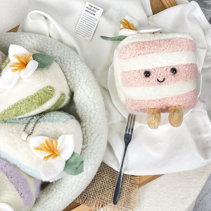 可爱仿真蛋糕毛绒玩具公仔挂件生日礼物趣味蛋糕玩偶娃娃批发抓机详情11