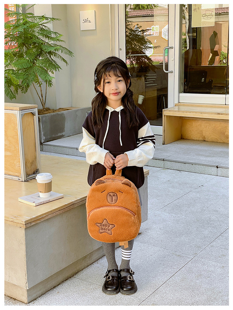 The new Capibara plush capybara is cute and versatile. It features a cartoon student backpack and an export cross-border bag pic 7