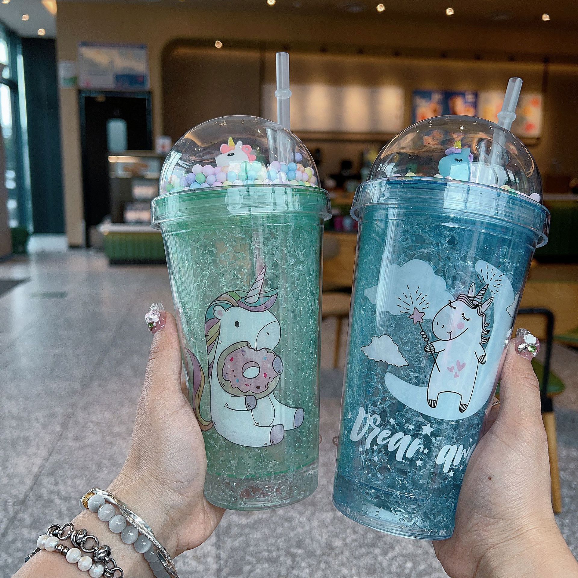 新创意跨境高颜值夏日网红独角兽卡通水杯塑料吸管水杯双层碎冰杯详情5