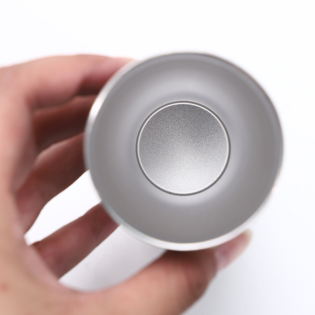 外贸美式6oz腰型啤酒杯便携户外迷你双层汽车杯304不锈钢保温水杯详情5