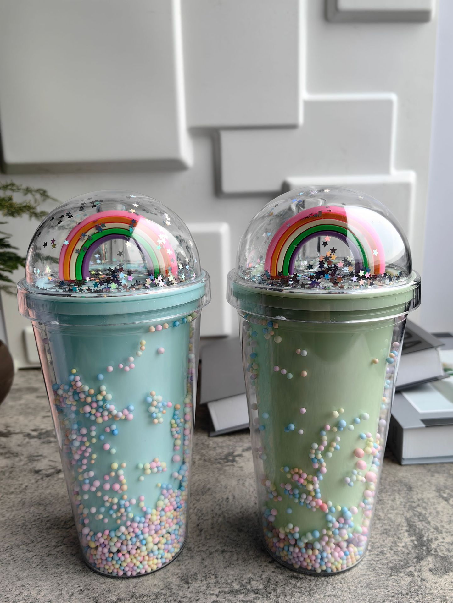 跨境新款高颜值夏季 网红彩虹卡通塑料水杯吸管水杯双层碎冰杯详情4