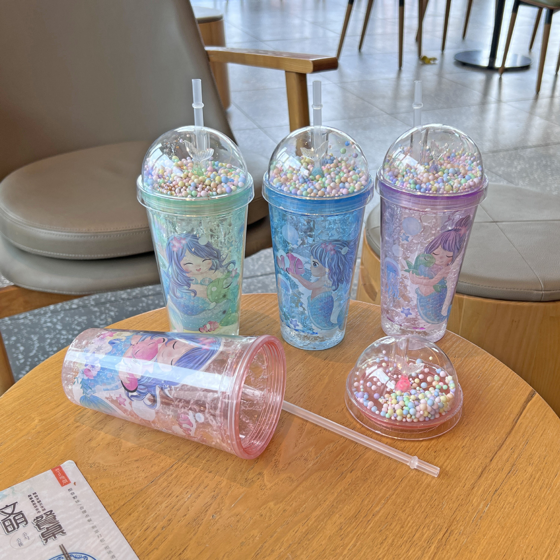 跨境新款高颜值夏季 网红美人鱼卡通塑料水杯吸管水杯双层碎冰杯产品图