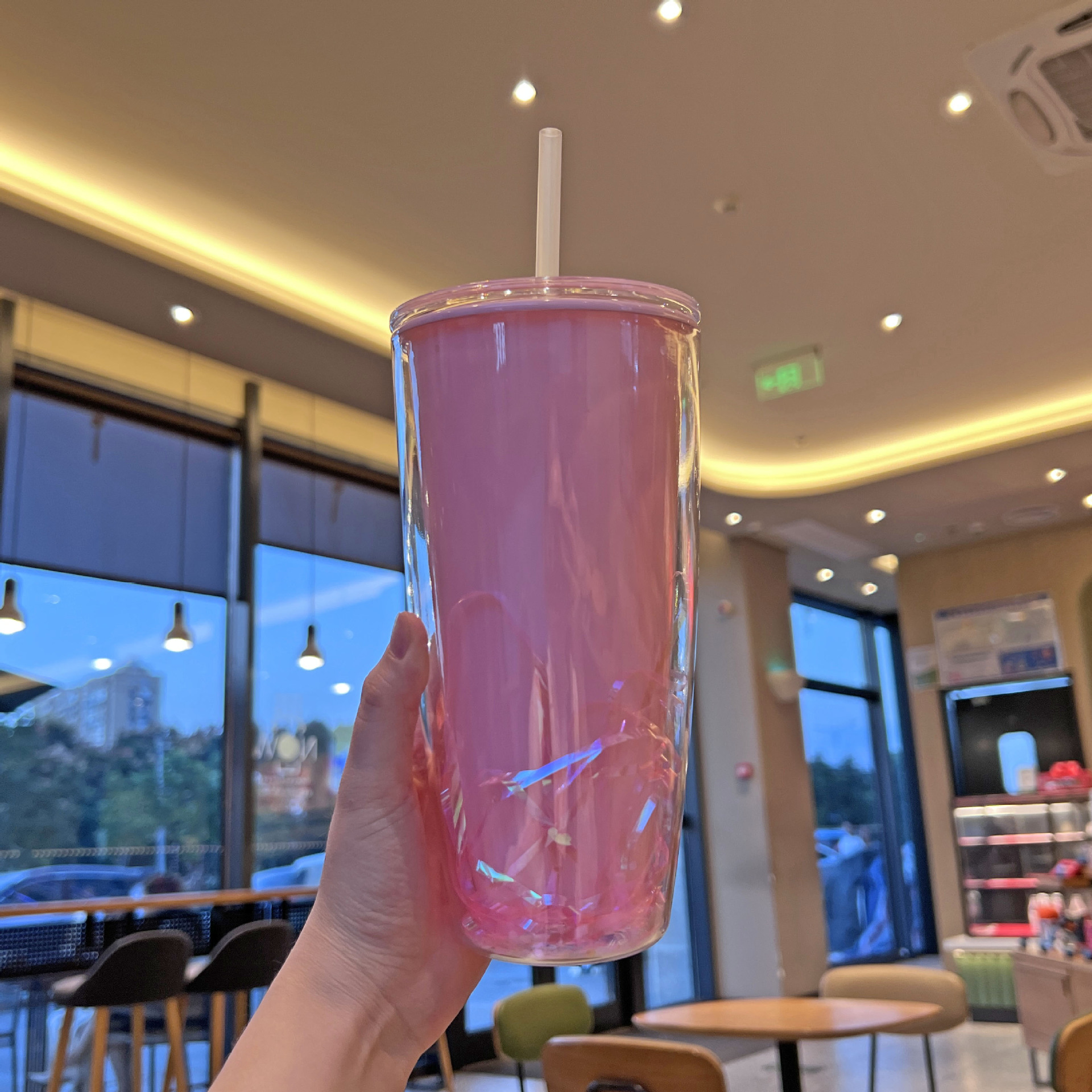 跨境新款高颜值情侣吸管杯双层大容量网红塑料水杯批发车载汽车杯详情11