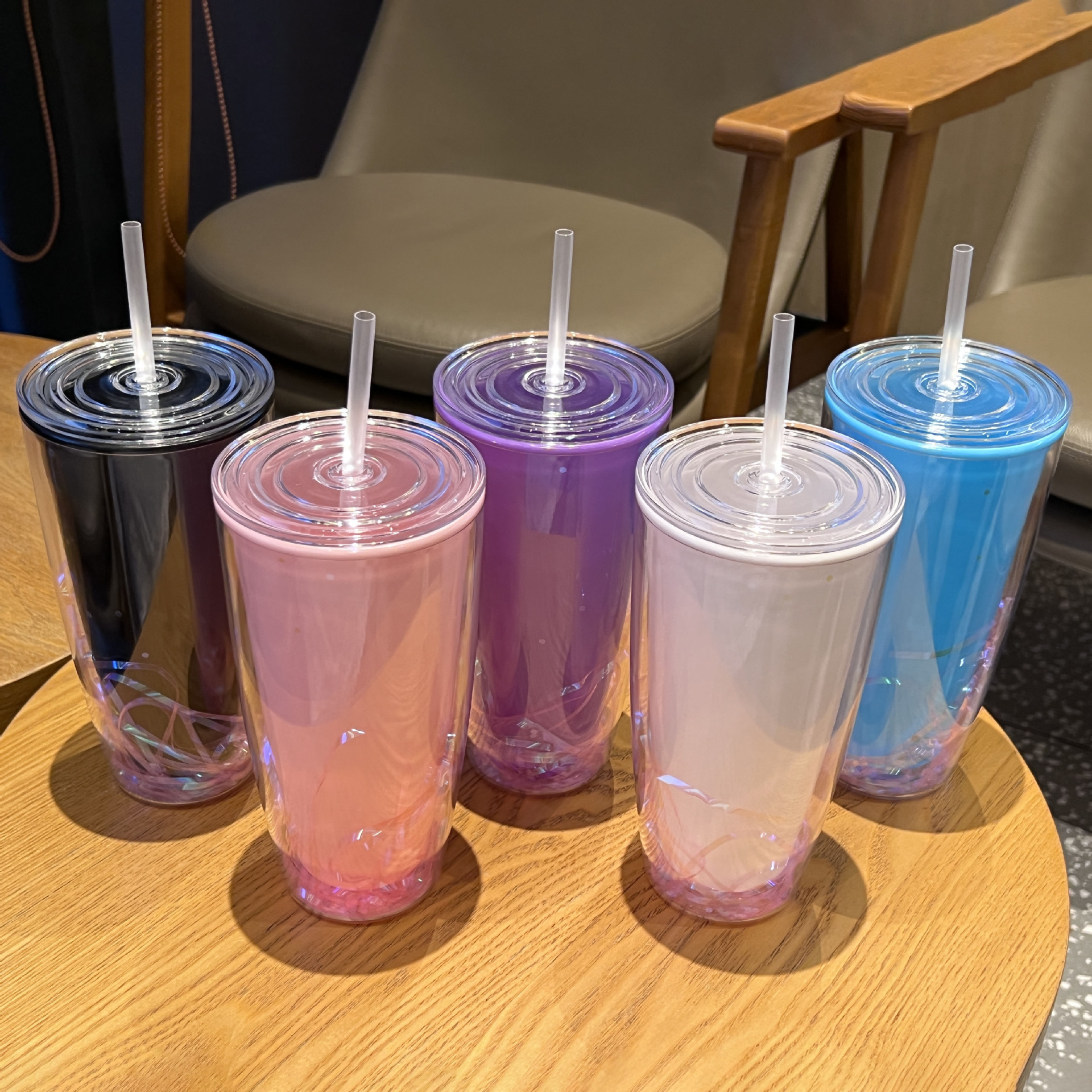 跨境新款高颜值情侣吸管杯双层大容量网红塑料水杯批发车载汽车杯产品图