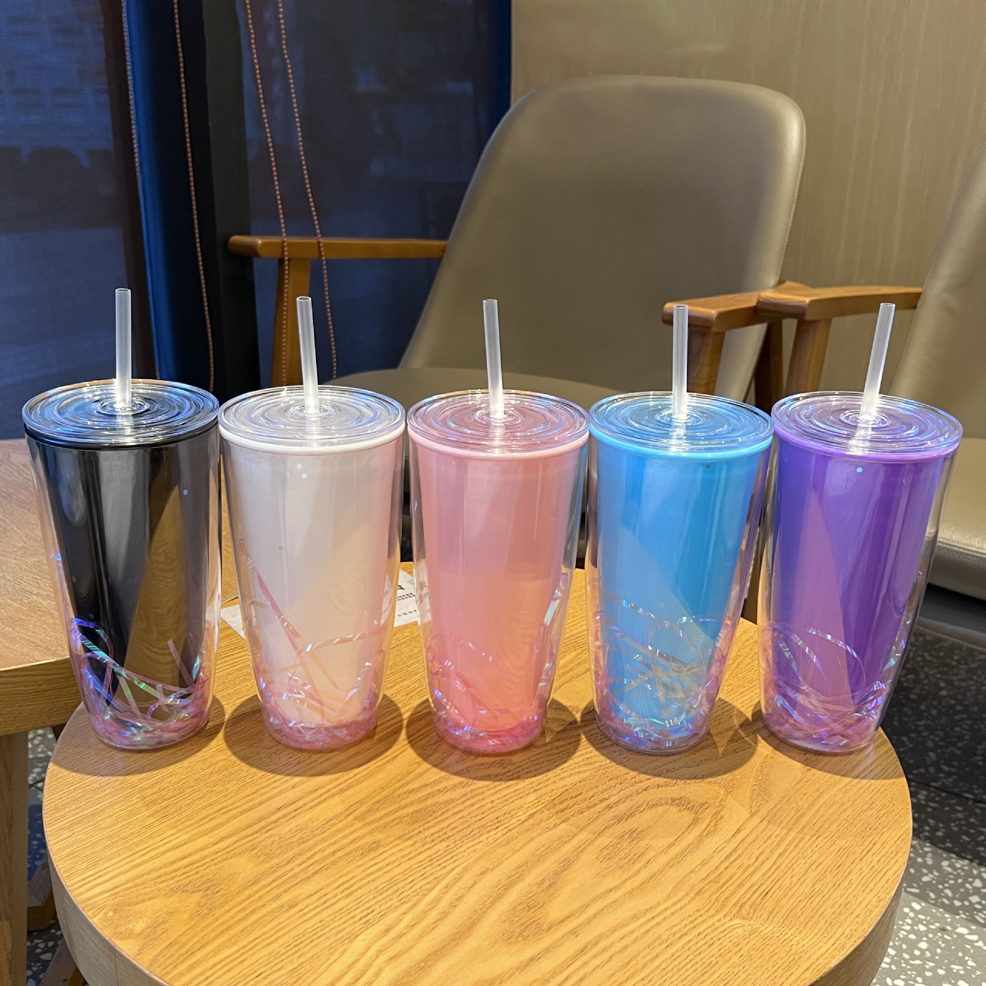 跨境新款高颜值情侣吸管杯双层大容量网红塑料水杯批发车载汽车杯详情2