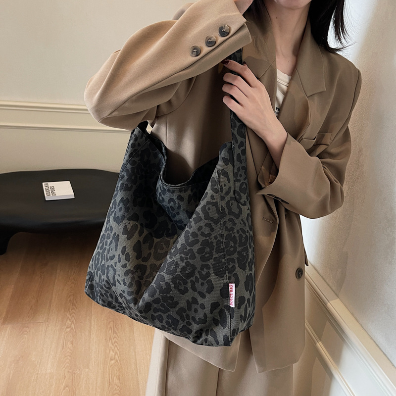 import白底实物图