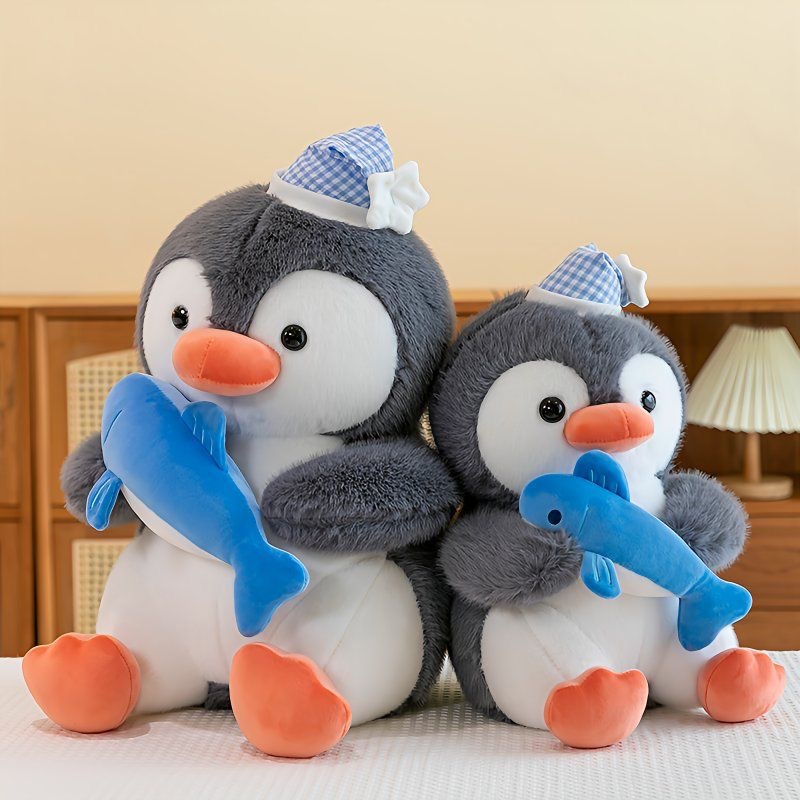可爱抱鲨鱼企鹅毛绒玩具公仔跨境安抚爆款抓机娃娃儿童抱枕玩偶女