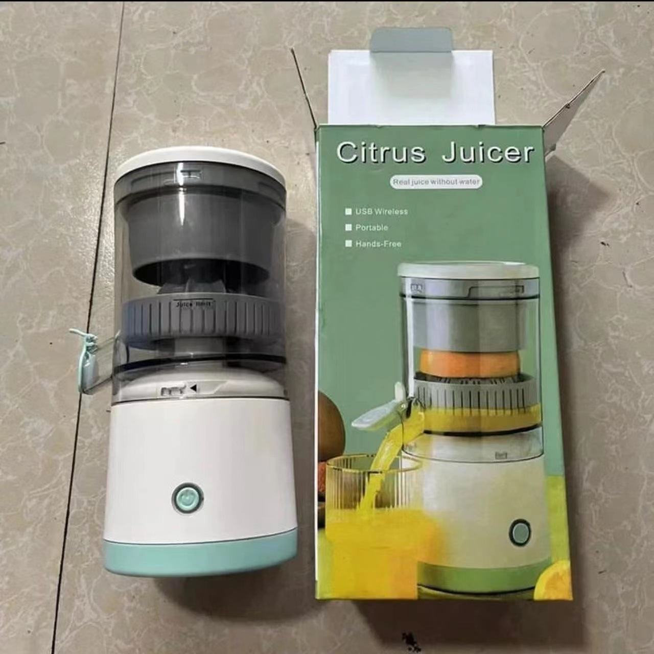 TV gift rechargeable built-in battery juicer, juice extraction wholesale, small food processor, household gift kitchen appliances Specification image