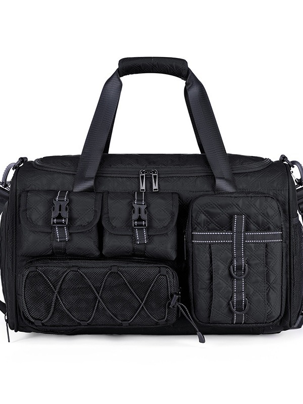 Large-capacity backpack with dry and wet separation