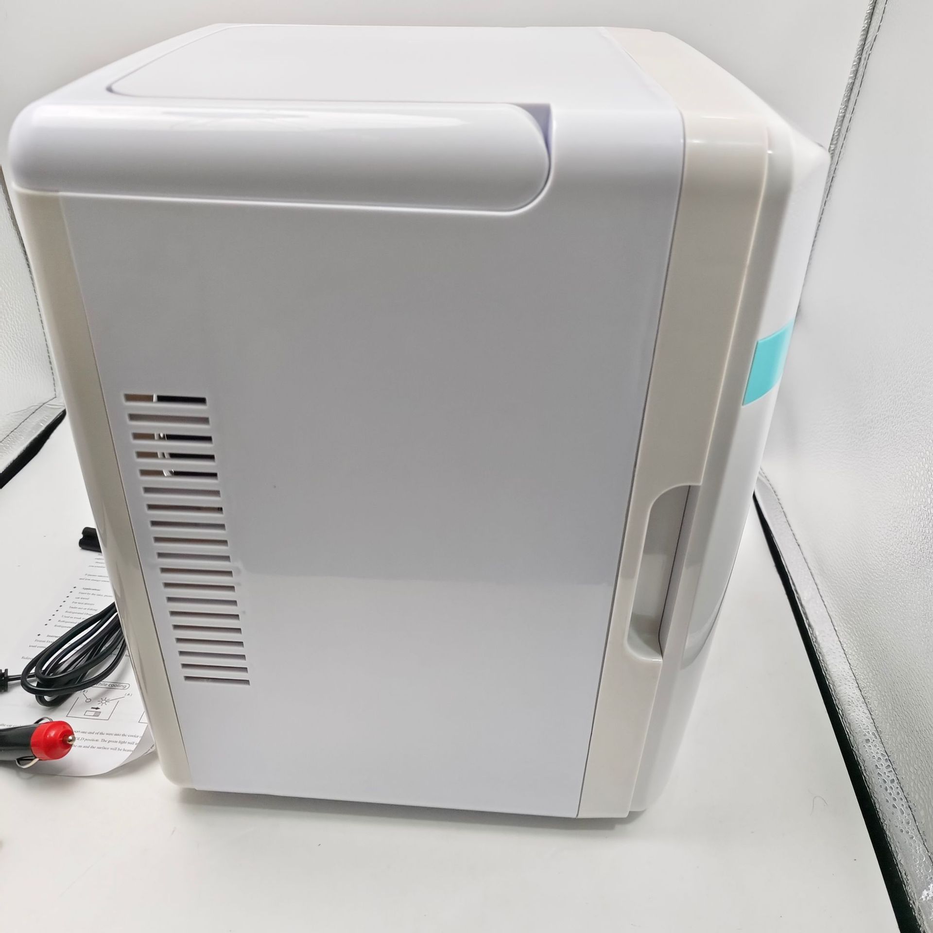 12-liter car refrigerator, car electrical appliances, small refrigerator, dual-purpose mini freezer for both home and car pic 6