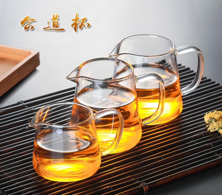 Factory wholesale thickened heat-resistant glass fair cups, transparent tea dispensers, large tea sea and tea ceremony accessories, customized LOGO pic 1