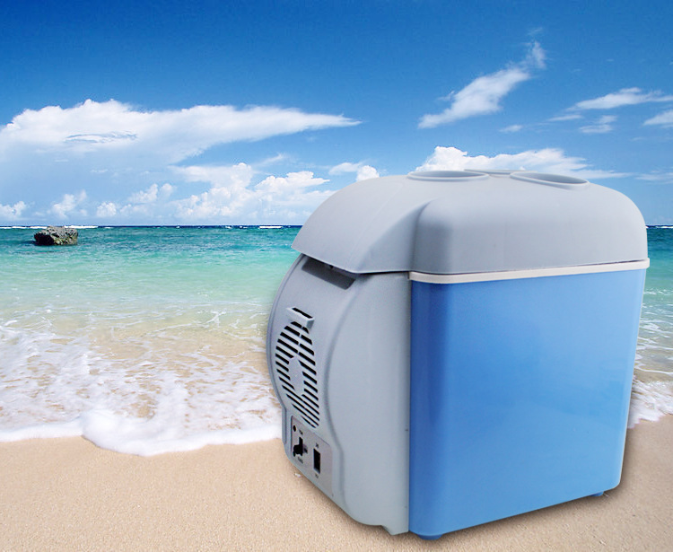 7.5-liter car refrigerator, a mini portable car cold and hot box for both home and car use pic 3