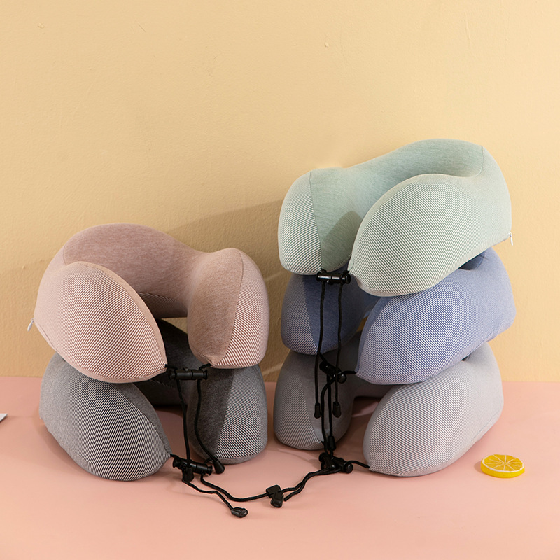 Solid-color memory foam U-shaped pillow, round travel neck pillow, wholesale memory foam U-shaped pillow with logo printing details Picture