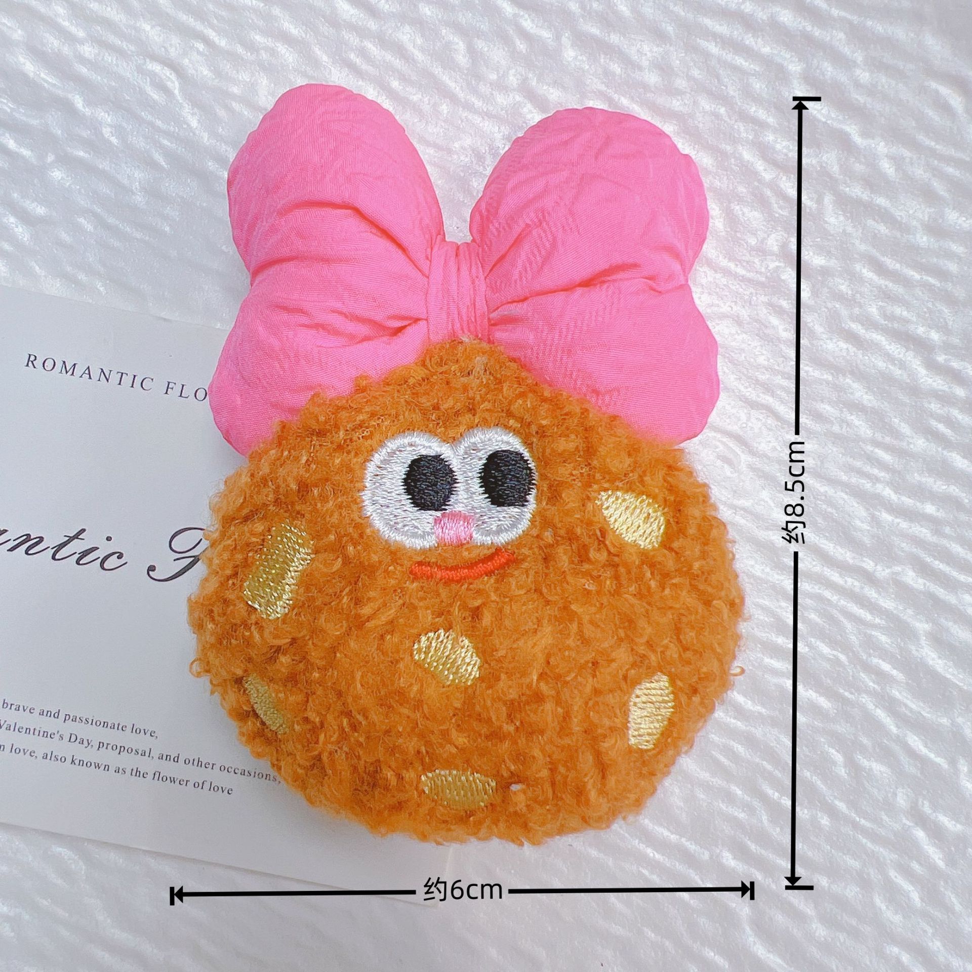 可爱曲奇毛绒挂件美食毛绒公仔钥匙扣包包挂饰摆摊热销款毛绒玩偶详情6