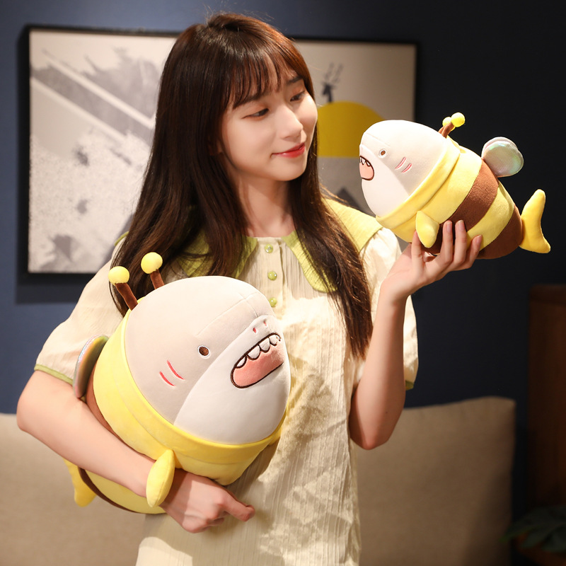 Wholesale plush toy figurines, shark bee dolls, shark toys, birthday gifts, bed dolls, cross-border Amazon Specification image