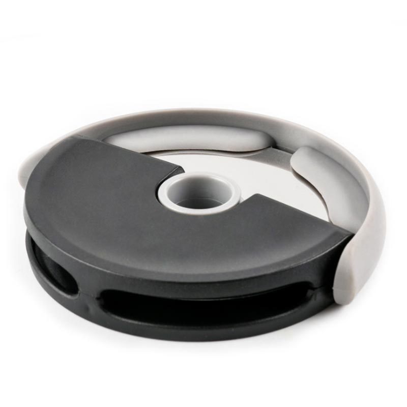HZ415 Circular pizza knife, baking pizza knife, pizza wheel knife, pie cutter, circular vegetable cutter, roller, and pie maker