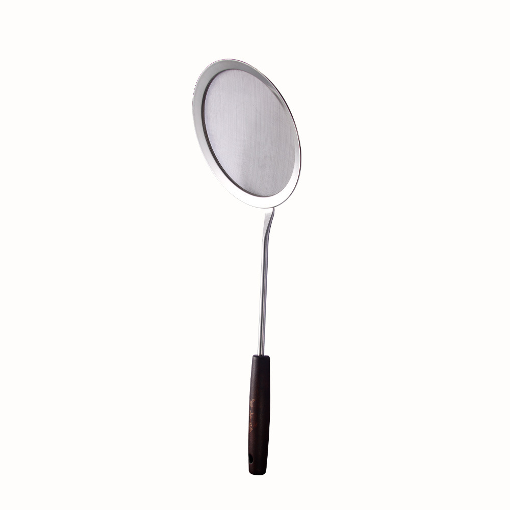 HZ102#304 stainless steel ancient wooden handle mesh oil residue filter, oil grille, hot pot strainer, soy milk filter screen Application Scenario
