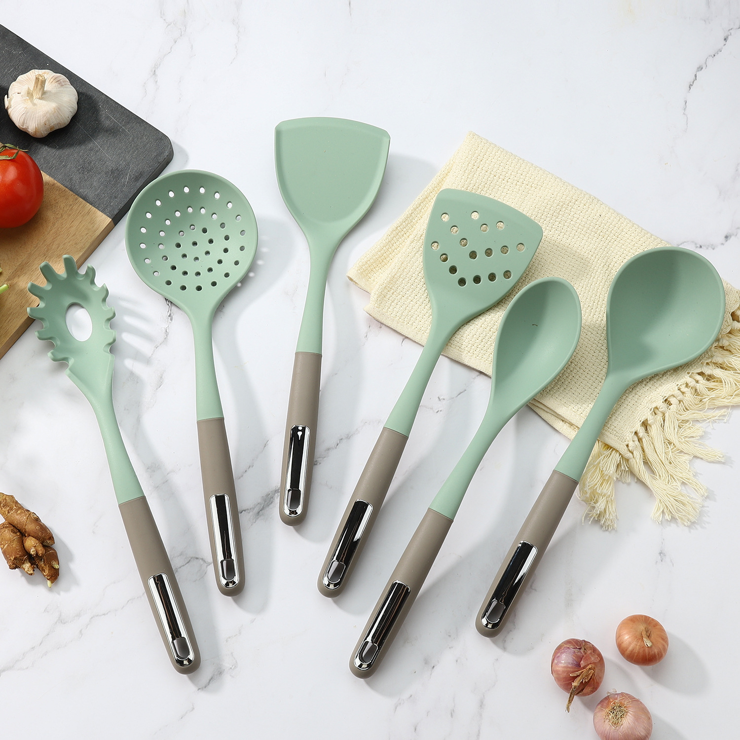 HZ415# Silicone Kitchen 6-piece Set: Spatula, soup spoon, rice spoon, noodle scoop, strainer, frying spatula, and pan protection silicone kitchenware set