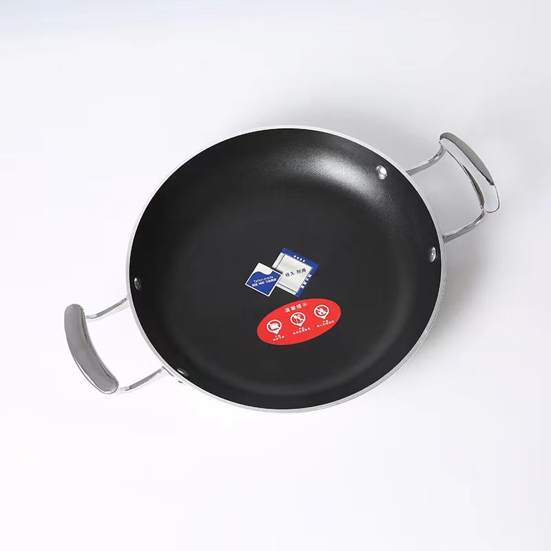HZ43# Double-ear aluminum frying pan, non-stick flat pan with double bottom, hotel commercial wholesale Application Scenario