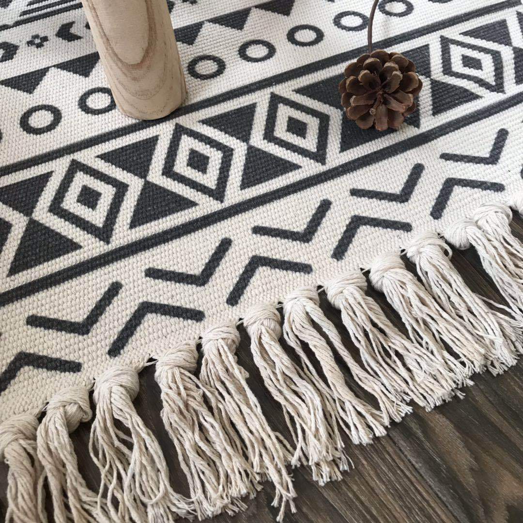 Nordic cotton and linen carpet, home living room sofa, coffee table carpet, bedroom bedside long strip, bed mat, door mat, machine washable Specification image