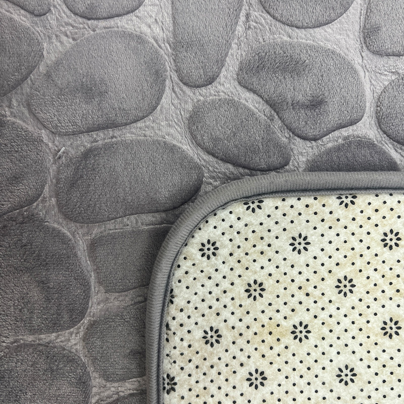 Batch customized color European-style toilet embossed anti-slip solid color carpet memory water-absorbing anti-slip floor mat Specification image