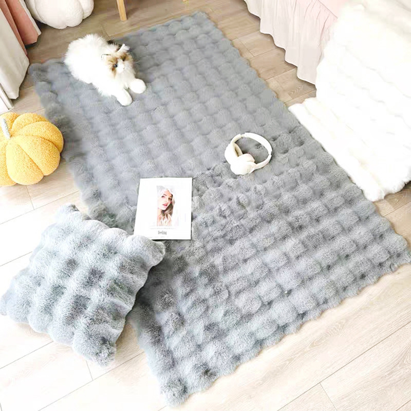 Rabbit-like plush cream-style plush carpet, bubble plush floor mat, bedroom bedside blanket, living room bay window mat, household blanket Item Picture