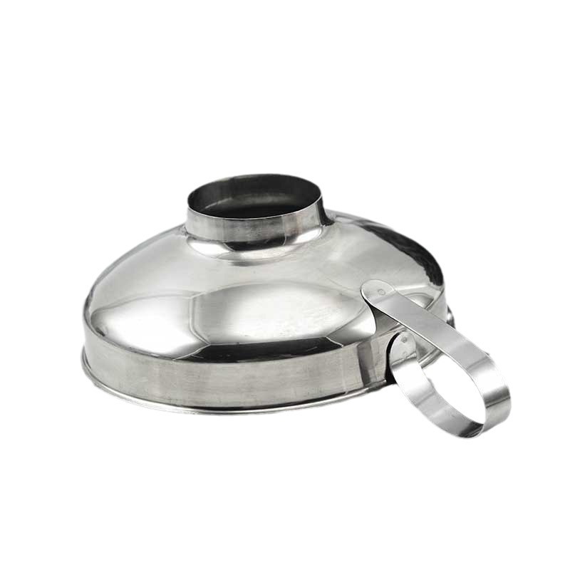 304 stainless steel funnel wide-mouth oil drain, easy to dispense grains, multi-purpose juice drain, innovative in one drain for multiple uses Application Scenario
