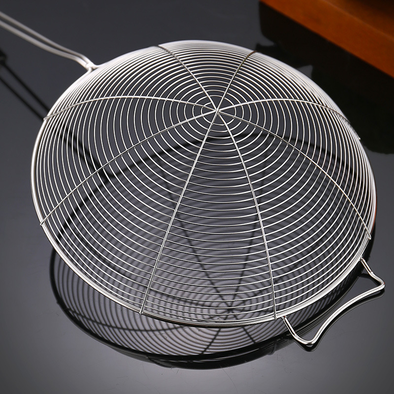 Wholesale 304 stainless steel strainer, household deep-frying wire strainer, scooping spoon, hot pot spoon, kitchen encrypted oil grid strainer details Picture