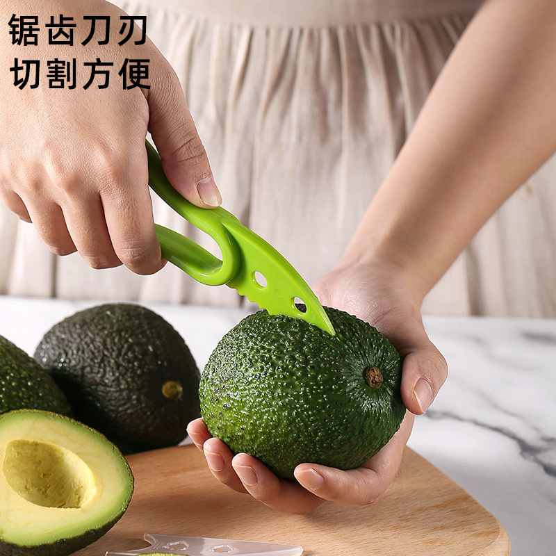 Xuanjun's three-in-one multi-functional PP avocado peeler, flesh separator and meat scraper are creative kitchen gadgets