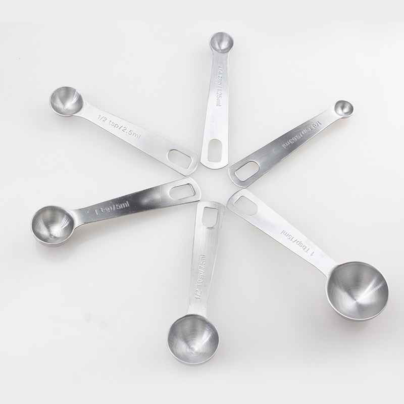 Six-piece set of sandblasted hook design measuring spoons, kitchen household baking double-scale measuring spoons, 430 stainless steel measuring spoons details Picture