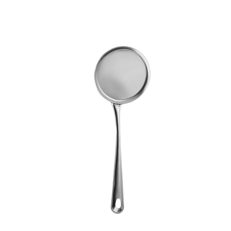 Stainless steel mesh leak-leaking grid soy milk and juice filter screen, kitchen household noodle scooping ladle, deep-frying oil filter screen, flour sieve Application Scenario