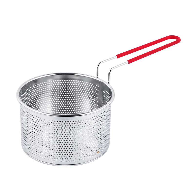 304 stainless steel deep fryer, frying basket, spicy hot pot, strainer spoon, strainer spoon, cooking noodles, scooping noodles, rice noodle fence, deep-frying strainer Application Scenario
