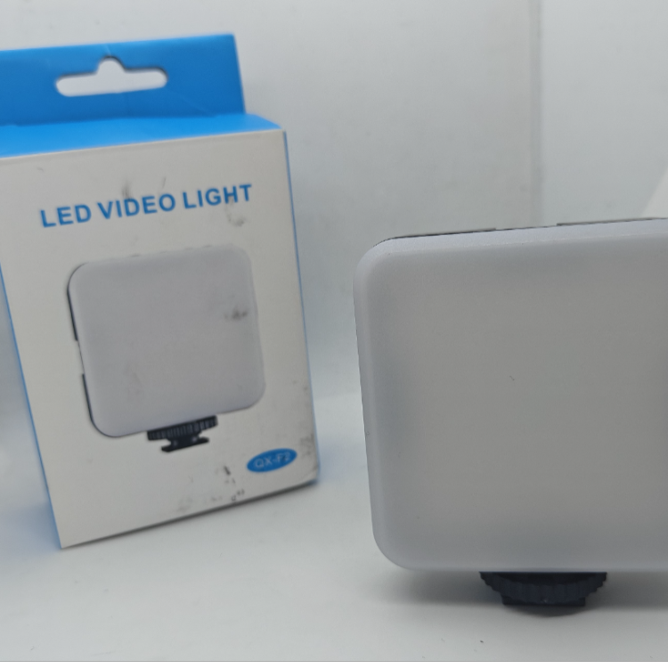 桌面手机直播补光灯 跨境LED迷你方形灯户外口袋灯