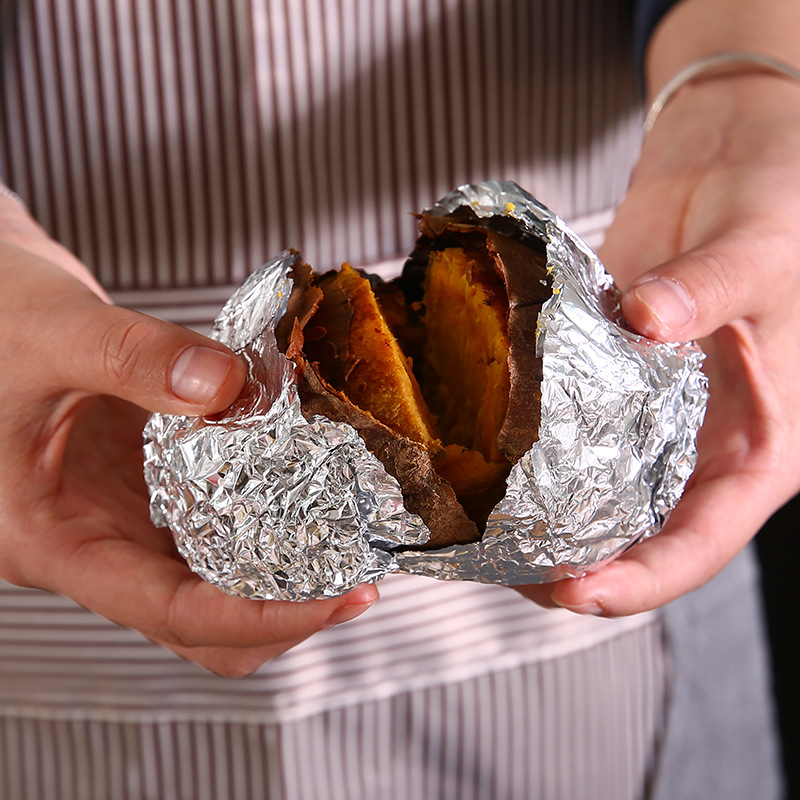 Factory direct sales of 5-meter baking tools, barbecue and grilling, household tin foil paper, oven, tin foil paper, aluminum foil paper, barbecue tin foil details Picture