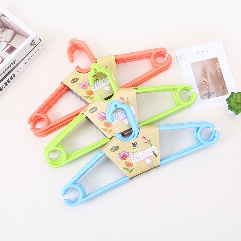 创意款竹节成人彩色塑料衣架多功能晾晒挂衣架防风无痕旅行晾衣架