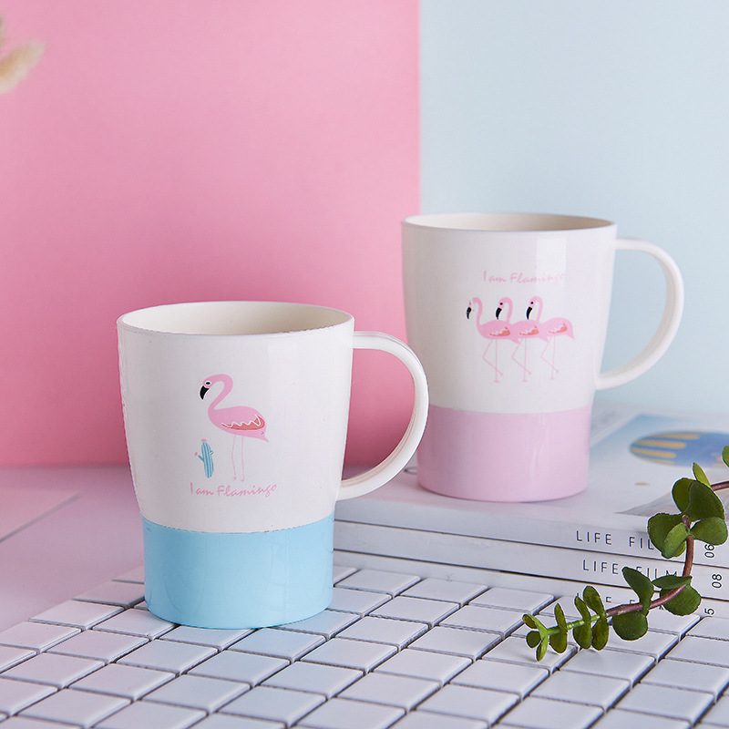 0384 Plastic toothbrush cups, household mouthwash cups, couple toothbrush cup sets, creative, cute and simple toothbrush cups Application Scenario