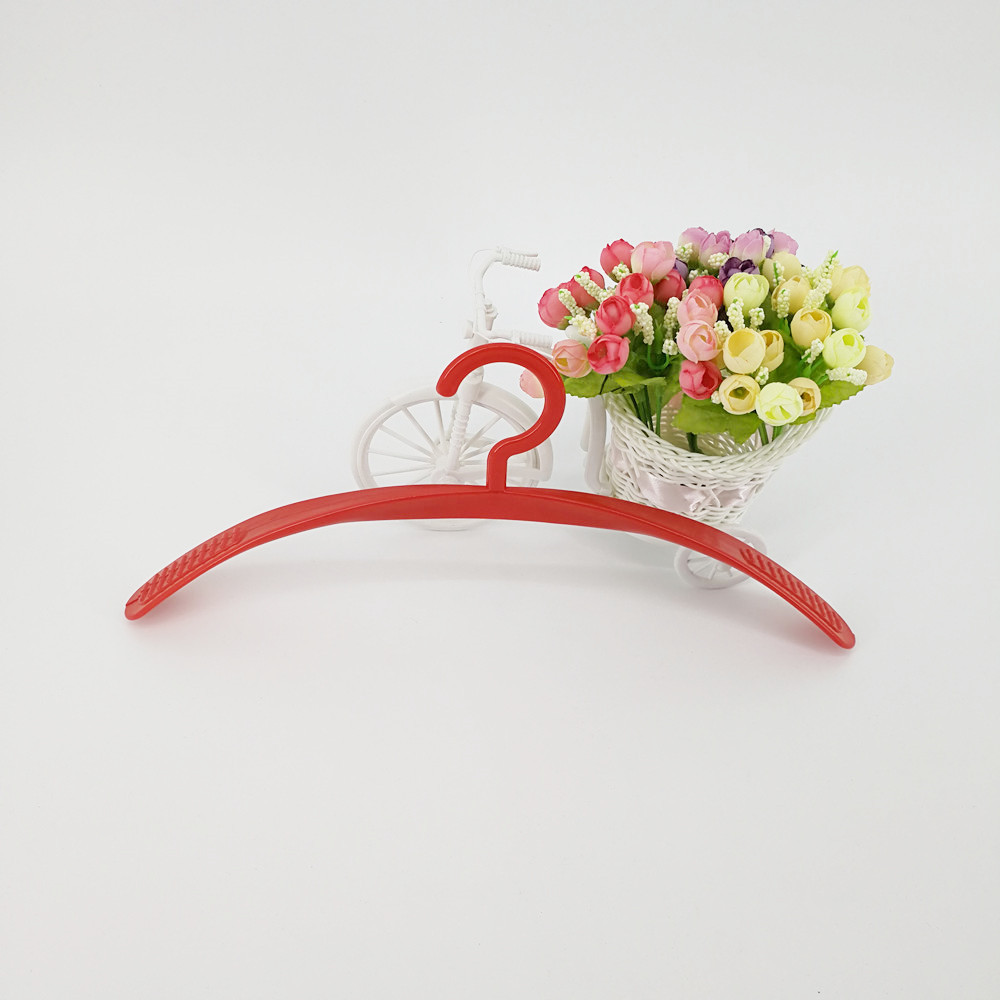 Venta directa de fábrica antideslizante simple una palabra percha de plástico más gruesa colgante de ropa sin marcas para adultos gruesa casa percha de sol Item Picture