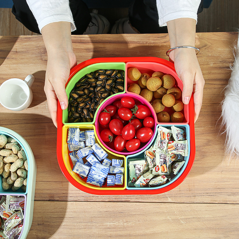 Plastic compartments New Year candy plates, snack plates, wedding fruit plates, household living room dried fruit and nut plates, square