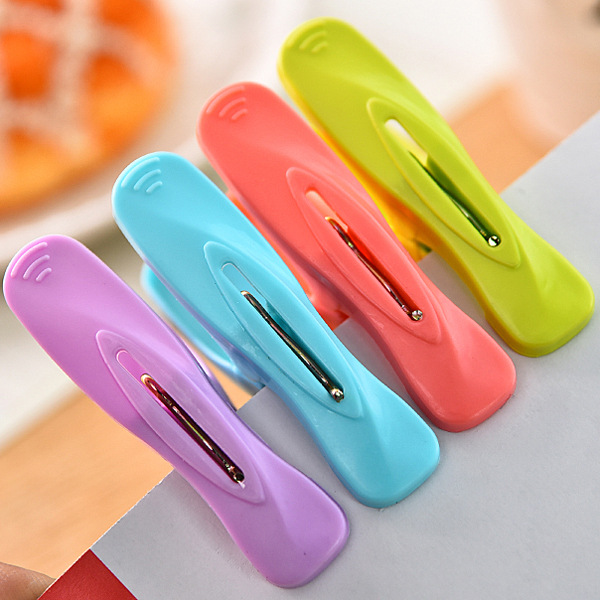 0179 Plastic Storage Clips, Windbreaker Clips, Clothes drying Clips, Simple and Creative Garden Style (20 pieces set)