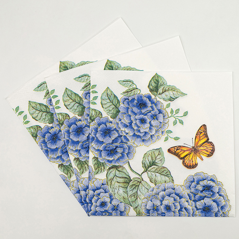 Wholesale creative square double-layer napkins, Western restaurant napkins, colored printed napkins, birthday party napkins Application Scenario