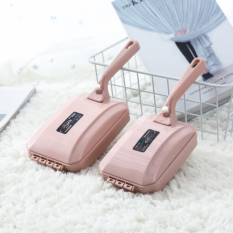 Bed sheet sofa bristle roller, carpet brush, handless dust removal cleaning brush, carpet vacuum cleaner, electrostatic brush, bristle remover full figure