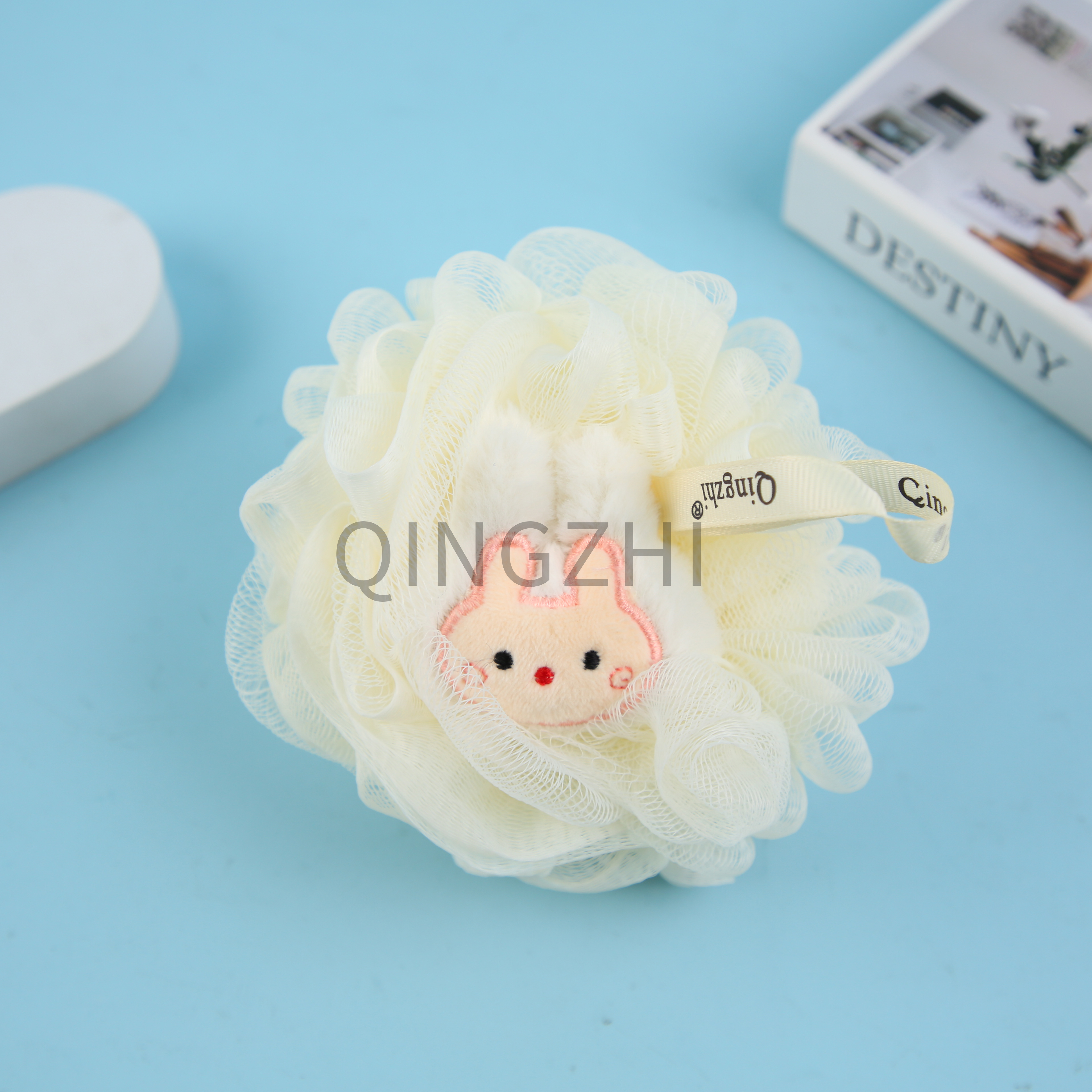 【 Qingzhi 】 Rabbit Fur Rabbit Cartoon Bath balls and bath flowers Factory direct sales of large quantities of foaming bath products for cleaning the skin pic 1