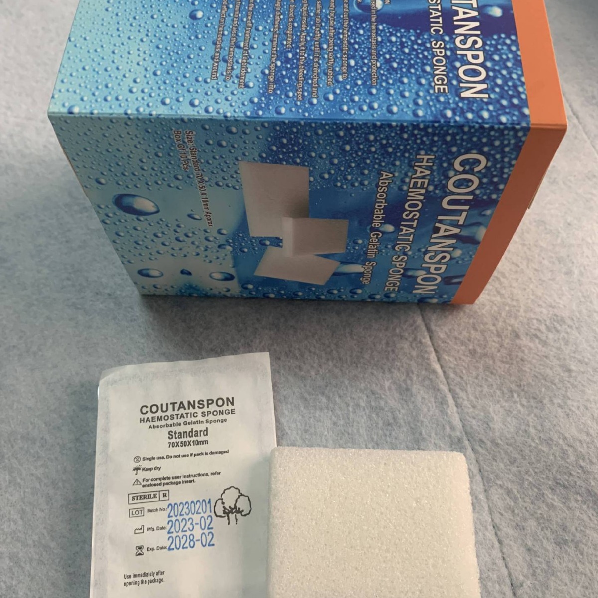 【 Kanyue 】 Hemostatic sponge (70x50x10mm) can be molded, sampled, portable and of high quality for medical use details Picture