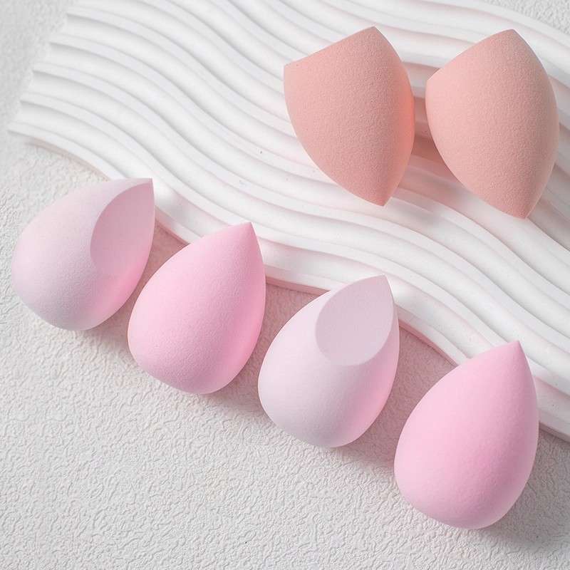 The foreign trade water drop diagonal cut beauty egg is super soft and does not absorb powder. It can be used for both dry and wet makeup. The packaging of the makeup egg can be customized pic 1