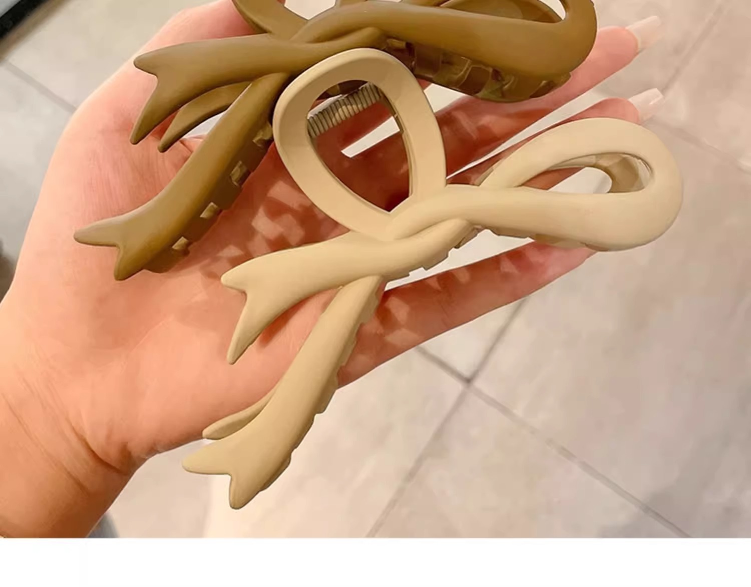 蝴蝶结简约发夹大号盘发抓夹女后脑勺头发夹子气质鲨鱼夹发抓韩式详情20