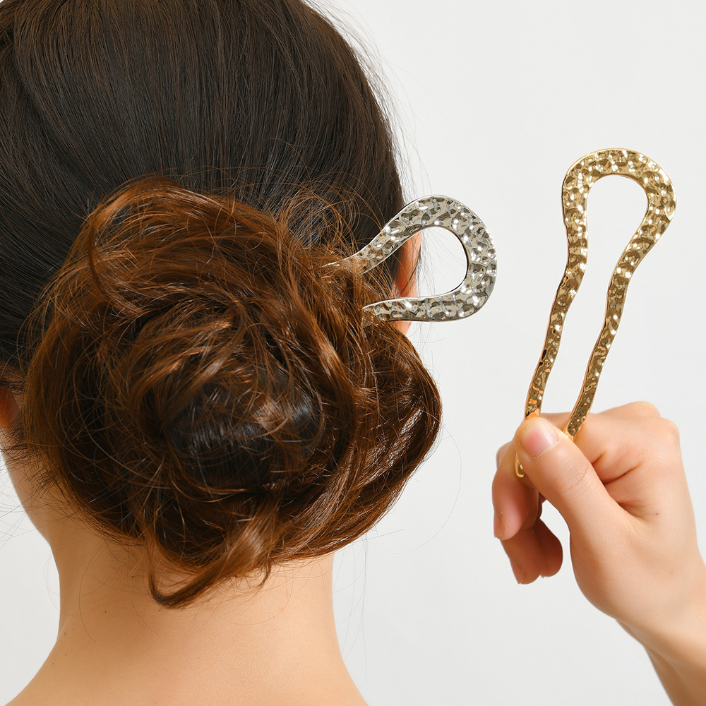 新款弯曲u型发簪丸子头盘发固定发夹四齿插梳头饰批发